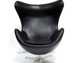 133-EGG CHAIR LEATHER